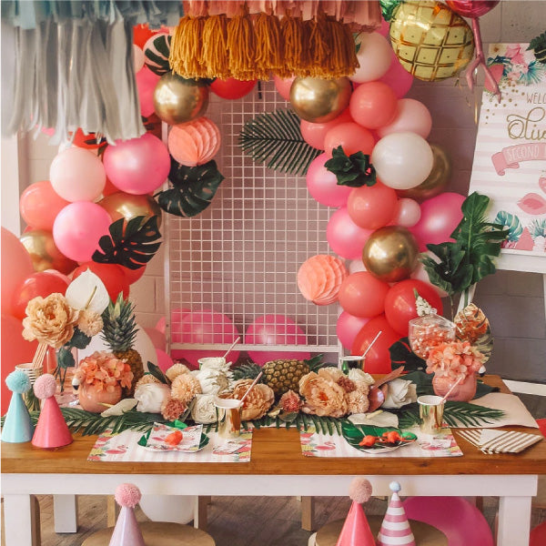 Six simple steps to a DIY balloon garland