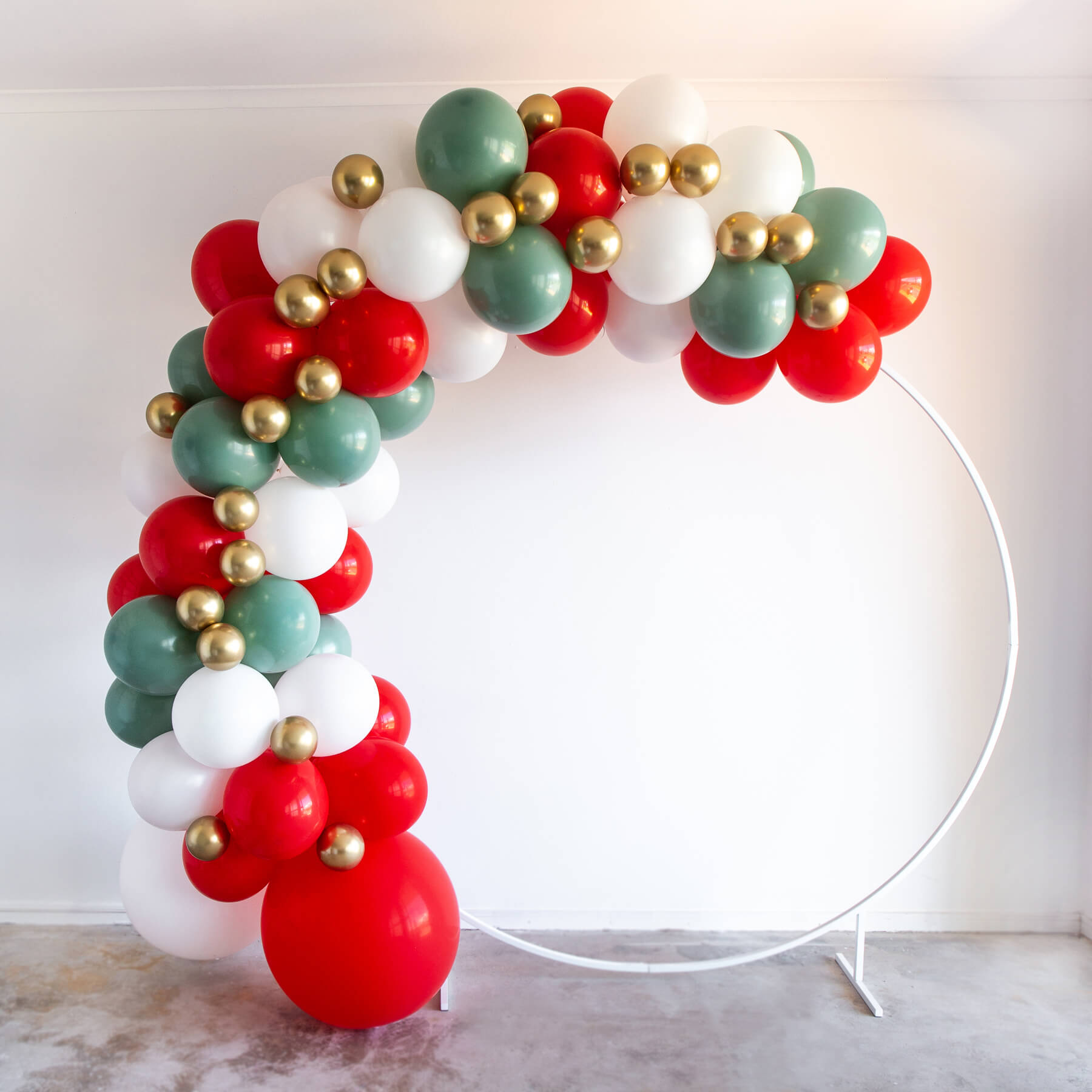 Christmas balloon garland discount